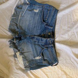 Hollister Low-Rise Boyfriend Shorts